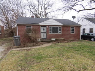 4933 39th St, Indianapolis IN  46226-4504 exterior