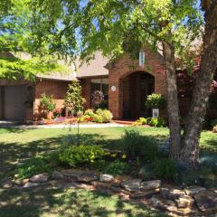 2632 Ashehollow Ln, Edmond, OK 73034-5866
