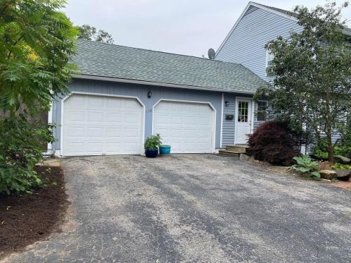 150 Cedar Ave, Warwick, RI 02818-3125