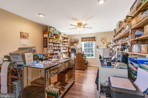 2360 Vw Dr, Lancaster PA  17602-1016 exterior