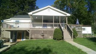 66 Wanda Ln, Ringgold, GA 30736-8130