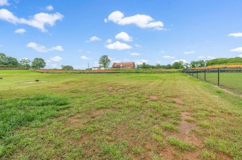 80 Crest View Dr, Carnesville GA  30521-3265 exterior