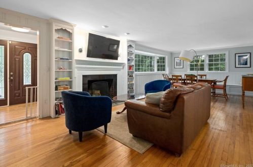 63 Old Kingdom Rd, Wilton, CT 06897-2813