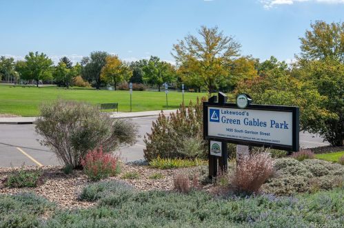 8852 Louisiana Pl, Denver CO  80232-5214 exterior
