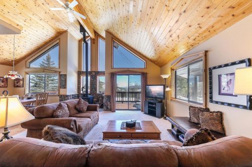 14514 Wolfgang Rd, Truckee, CA 96161-6905