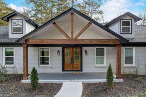 740 Moores Mill Rd, Atlanta GA  30327-1561 exterior