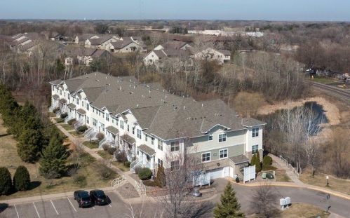 1240 County Road D, Saint Paul MN  55109-6008 exterior