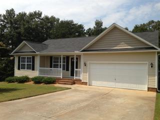 817 Gray Eagle Ln, Spartanburg SC  29316-8305 exterior