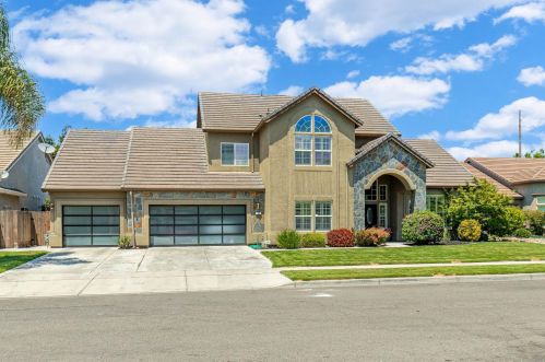 1857 Pinehurst Dr, Turlock, CA 95382-9262