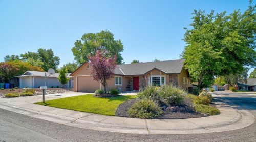 9028 Terramore Dr, Citrus Heights, CA 95662-4749