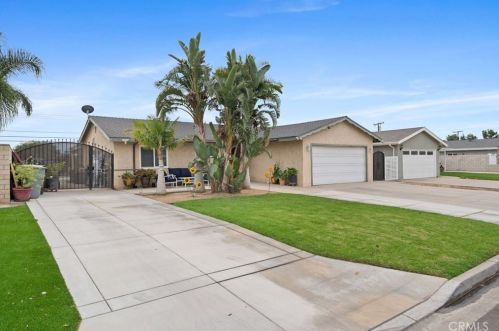 870 Garden Grove Ave, Norco, CA 92860-2356