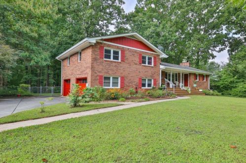 3390 Clair Cir, Marietta, GA 30066-3922