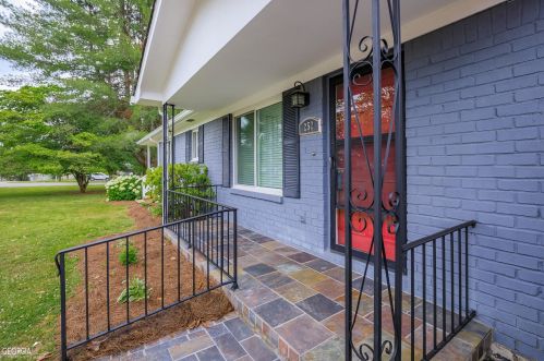 252 Langley Dr, Lafayette, GA 30728-7412