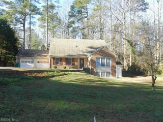 322 Fleetwood Ave, Waverly, VA 23890-2624