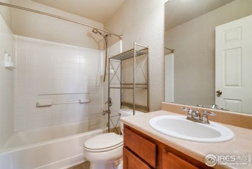 3945 Heatherwood Cir, Loveland CO 80534-2852 exterior