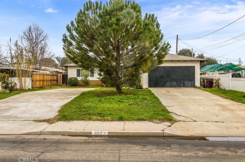952 Elm Ave, Beaumont, CA 92223-1634