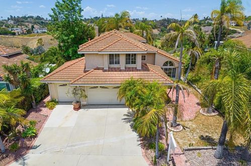 2376 Back Nine St, Oceanside, CA 92056-1701