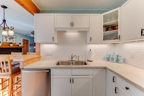 92 Dahlia St, Saint Paul MN 55115-1609 exterior