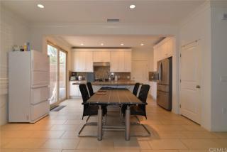 257 Mayfair, Irvine CA  92620-2155 exterior