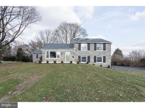 213 Governors Dr, Media, PA 19086-6622
