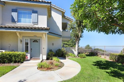 7713 Viewrim Dr, Anaheim, CA 92808-2140