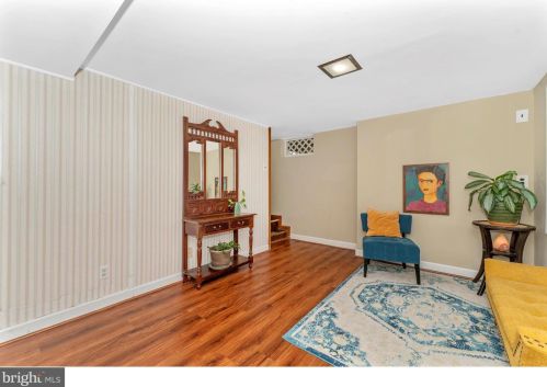 6819 Vale Summit Ln, Middletown MD  21769-6637 exterior