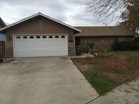 1585 Paradise Ave, Tulare, CA 93274-8407