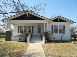211 Polk St, Tullahoma, TN 37388-3757