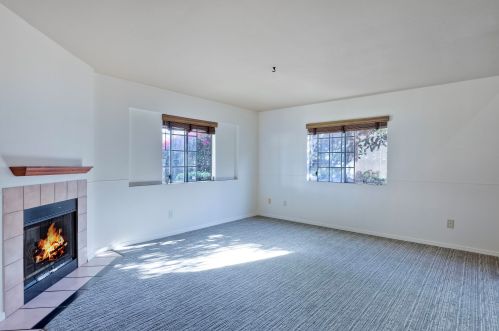 273 Oxford St, Chula Vista, CA 91911-3385