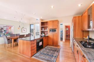 4072 20th St, San Francisco CA  94114-2911 exterior
