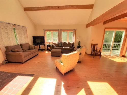 83 Donovan Farm Rd, Ellsworth, NH 03223-5206