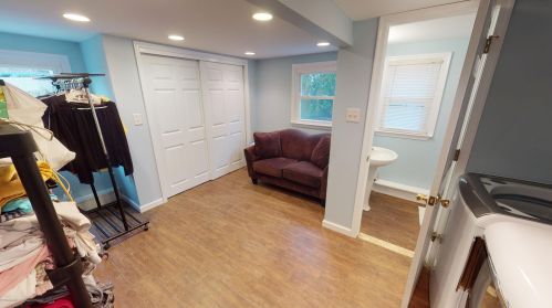 10 Sturgis Rd, Lavallette NJ 08735-2843 exterior