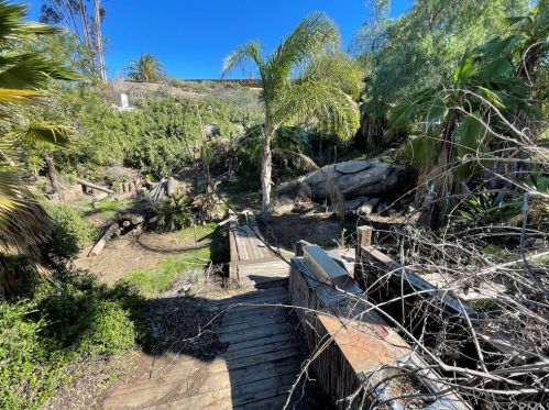 15747 Rancho Viejo Dr, Riverside CA  92506-5822 exterior