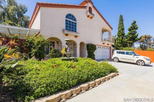 86 Las Flores Dr, Chula Vista CA  91910-1966 exterior