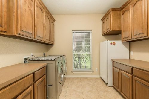 359 Westwood Rd, Angleton TX 77515-7468 exterior