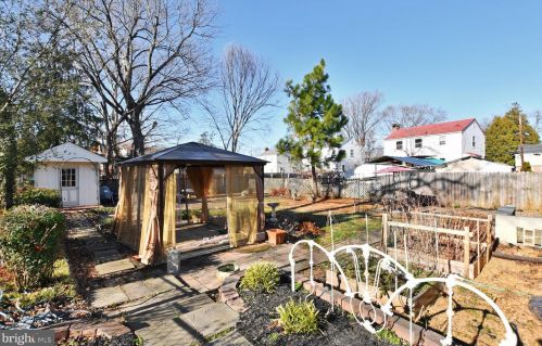 11808 Georgia Ave, Silver Spring, MD 20902-2057