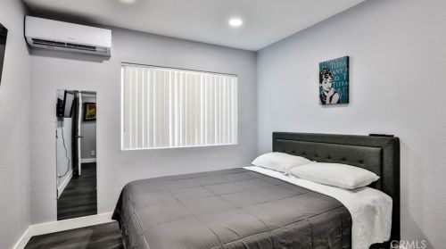 1555 Kimberly Ave, Anaheim CA  92802-2707 exterior