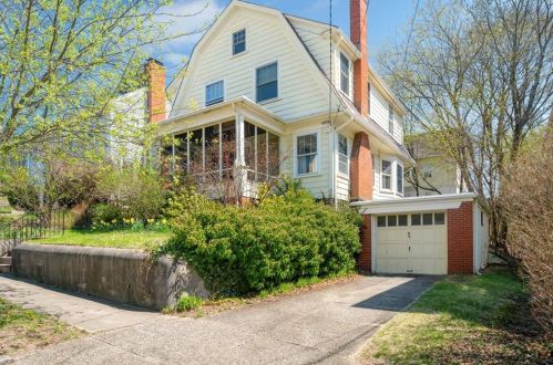 41 Hilltop Ave, Providence, RI 02908-2810
