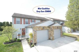 426 Springbrook Ct, Hanover PA  17331-2745 exterior