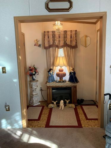 28 Spruce Dr, Belmont, NH 03220-4458
