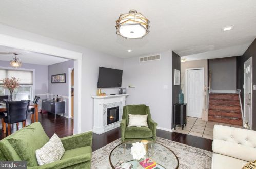 62 Aberdeen Dr, Erial, NJ 08081-4303