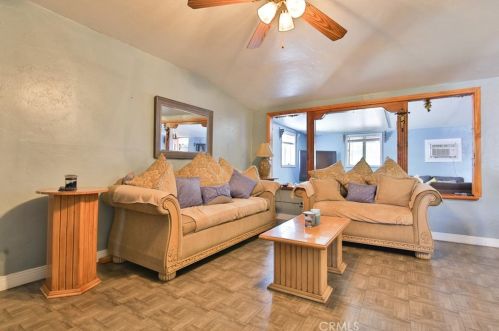 3146 Monroe Ave, Anaheim CA  92801-6034 exterior