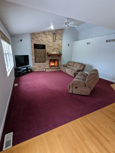 436 Fox Run Ln, Pingree Grove IL  60140-9641 exterior