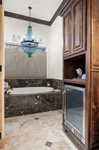 6300 Preferred Dr, Fort Worth TX  76179-8203 exterior