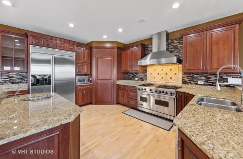 13158 Wood Duck Dr, Plainfield IL  60585-7993 exterior