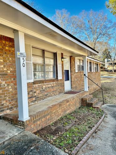50 Meadowcliff Cir, Carrollton, GA 30116-7946