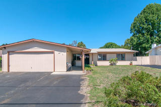 3011 Laurashawn Ln, Escondido, CA 92026-8526