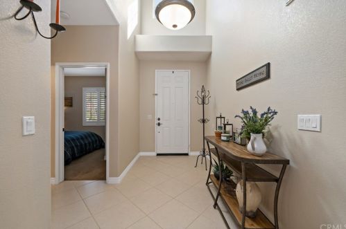 31939 Calle Elenita, Temecula, CA 92591-2135