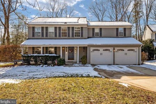 255 Baskerville Ct, Severna Park MD 21146-2125 exterior