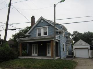 641 34th St, Indianapolis, IN 46205-3763